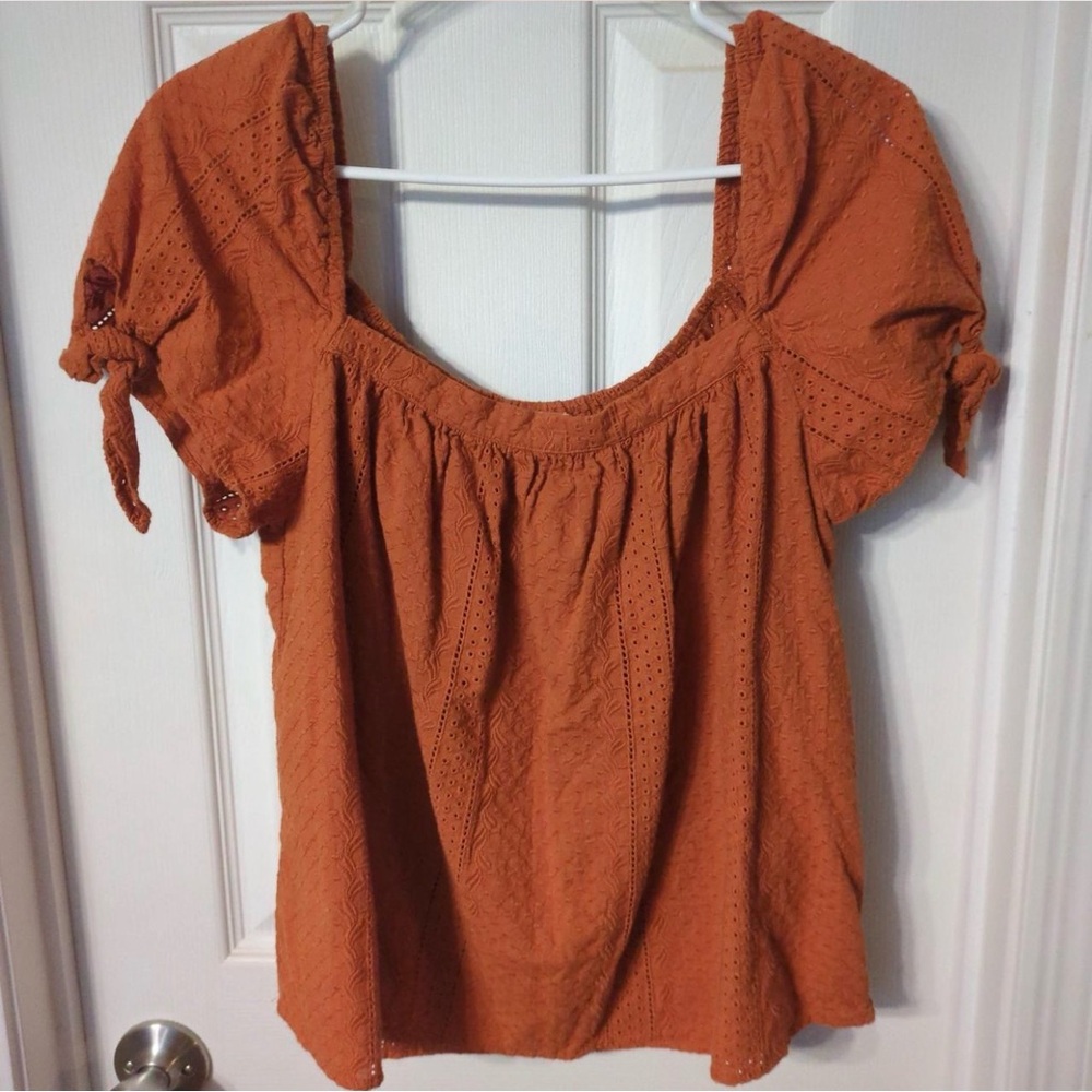 Universal Thread Terracotta Eyelet Blouse